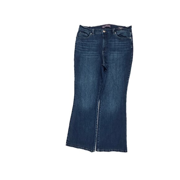 Gloria Vanderbilt Amanda Bootcut Women's size 16P Dark Wash Blue Denim jeans - Picture 1 of 5